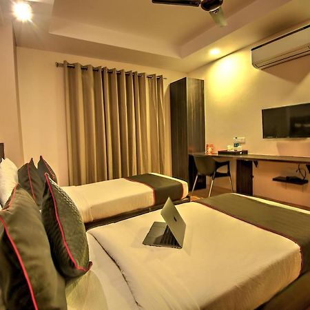 Artisan Rooms New Delhi Eksteriør bilde