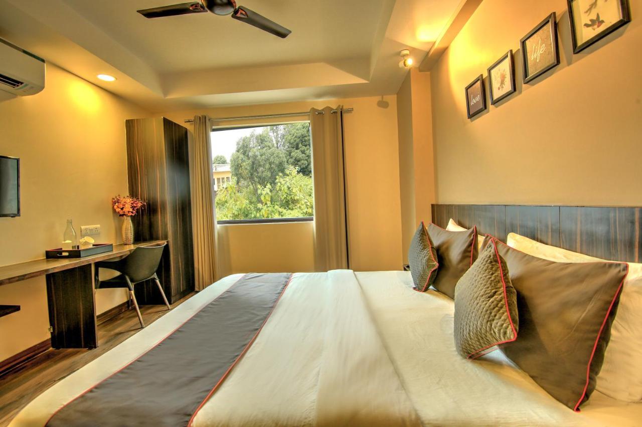 Artisan Rooms New Delhi Eksteriør bilde